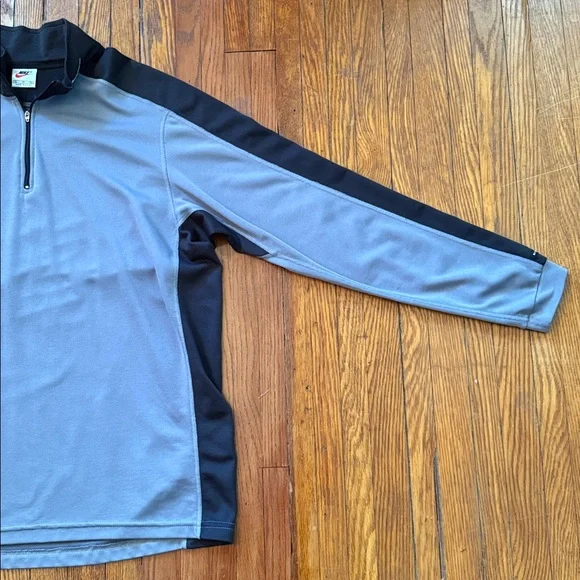 90’s Nike Vintage Long Sleeve Quarter Zip Pullover Shirt - Picture 6 of 10